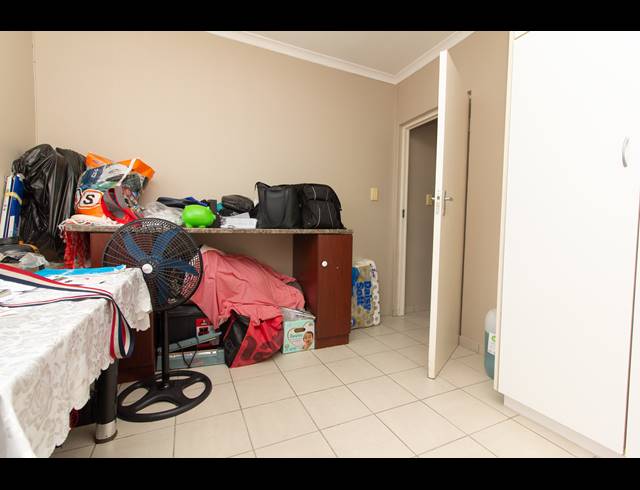 3 BEDROOM SIMPLEX FOR SALE IN MALVERN